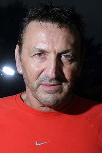 الممثل Krzysztof Majchrzak