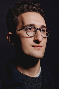المخرج Lance Oppenheim
