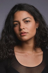 الممثل Larissa Bocchino