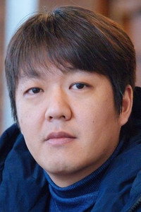 المخرج Lee Il-hyung