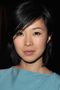 الممثل Linh-Dan Pham