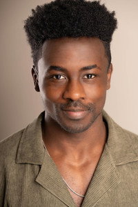 الممثل Louis Boakye