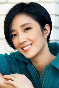 الممثل Lun-Mei Gwei