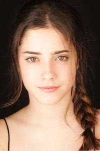 الممثل Madalena Aragão