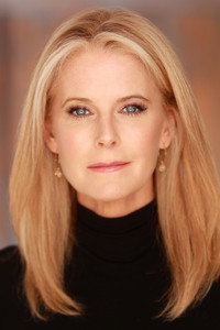 الممثل Maeve Quinlan