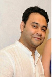 المخرج Maneesh Sharma