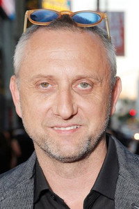 الممثل Marius Biegai