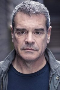 الممثل Mark Arnold