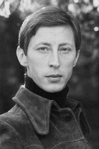 الممثل Murray Melvin