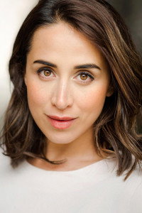 الممثل Nalini Chetty