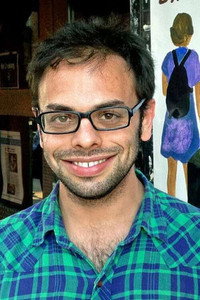 المخرج Nathan Silver