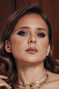 الممثل Nilli Karim