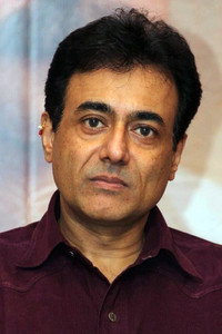 الممثل Nitish Bharadwaj