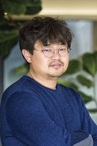 المخرج Oh-Kwang Kwon