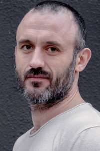 الممثل Oleksandr Yatsentyuk