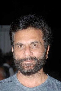 الممثل Pawan Malhotra