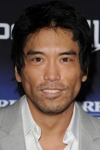 الممثل Peter Shinkoda