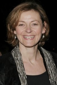 الممثل Pippa Haywood