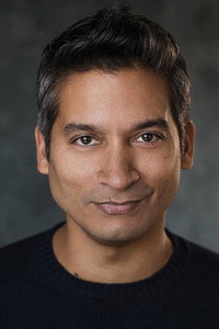 الممثل Raj Ghatak