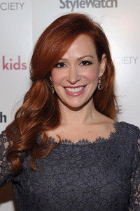 الممثل Rebecca Creskoff