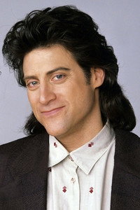 الممثل Richard Lewis