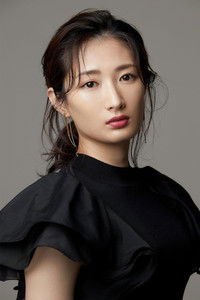 الممثل Rina Takeda