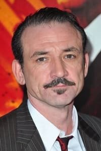 الممثل Ritchie Coster