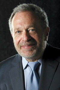 الممثل Robert Reich