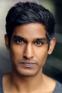 الممثل Rudi Dharmalingam