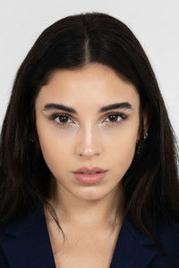 الممثل Salma Abu Deif