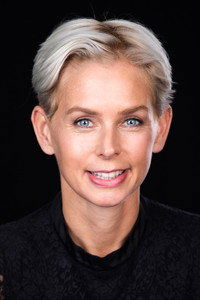 الممثل Sara Hagno