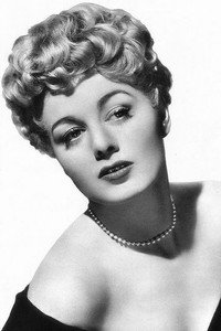الممثل Shelley Winters