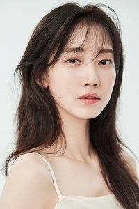 الممثل Shin Hyeon-bin