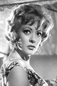 الممثل Silvia Pinal