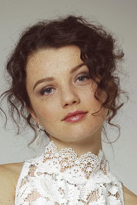 الممثل Stefania LaVie Owen
