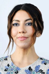 الممثل Stephanie Beatriz