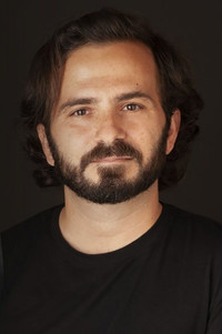 الممثل Tiago Castro