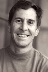 المخرج Tom Schulman