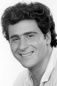 الممثل Tony Ganios