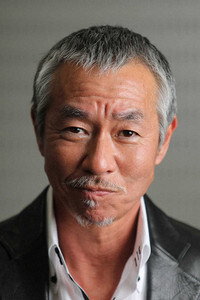الممثل Toshirô Yanagiba