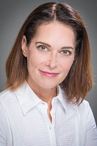الممثل Varda Appleton