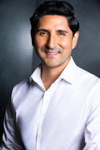 الممثل Victor Maraña