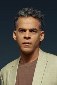 المخرج Vikramaditya Motwane