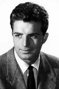الممثل Vince Edwards