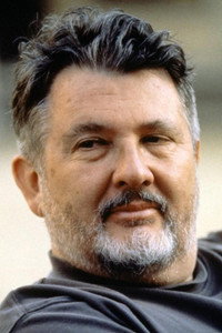 المخرج Walter Hill