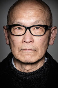 المخرج Wayne Wang