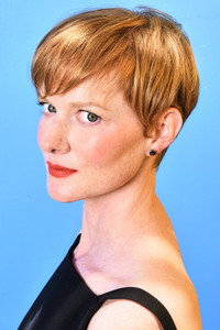 الممثل Wrenn Schmidt