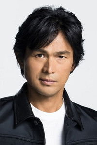 الممثل Yôsuke Eguchi