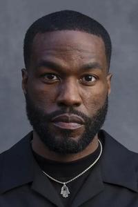 الممثل Yahya Abdul-Mateen II