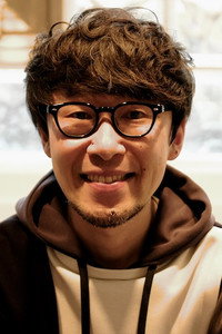 المخرج Yasuhiro Yoshiura